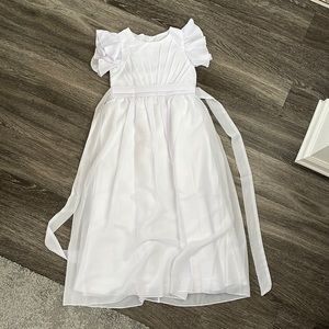 Girls white flower girl dress, size 8, flutter sleeves